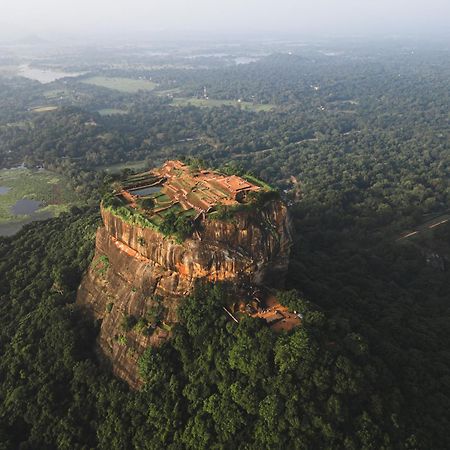 Sundaras Sigiriya Jungles Caves Resort Dambulla Dış mekan fotoğraf
